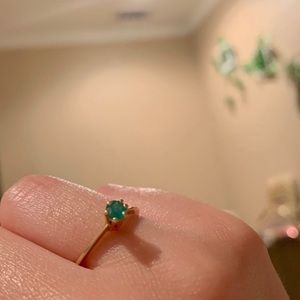 18k gold emerald ring
